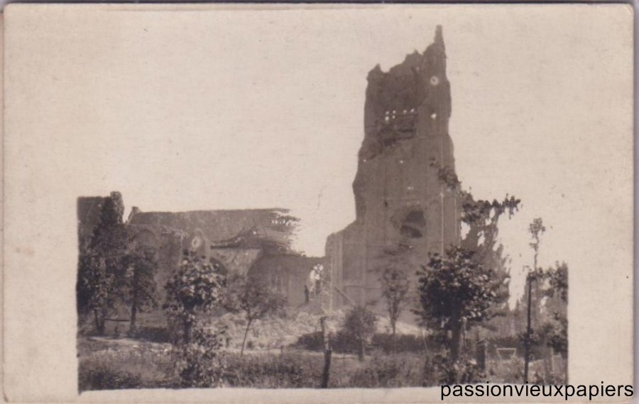 Gare ruines eglise [F].JPG