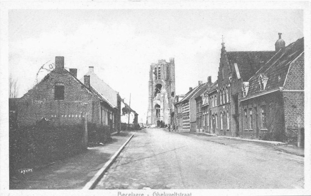 Belgique Beselare Becelaere eglise rue.jpg
