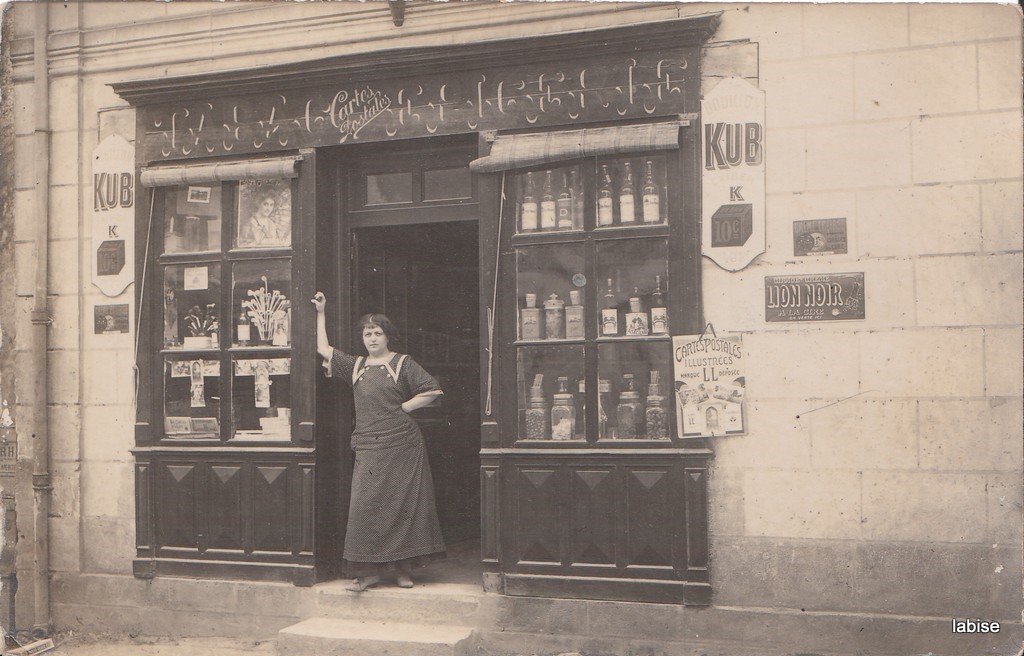 cartes postales 2.jpg