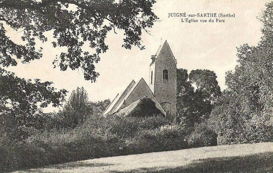 JUIGNE-sur-SARTHE - L'Eglise vue du parc