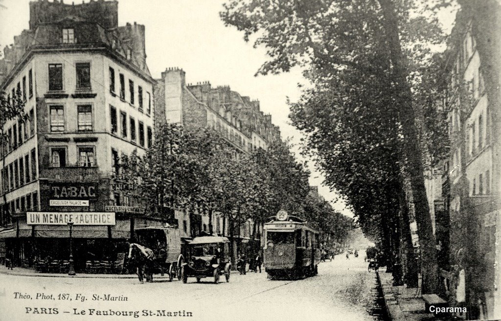 Les Tramways de Paris.jpg