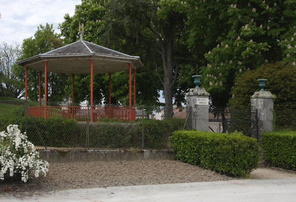 Kiosque à musique actuel du Dorat