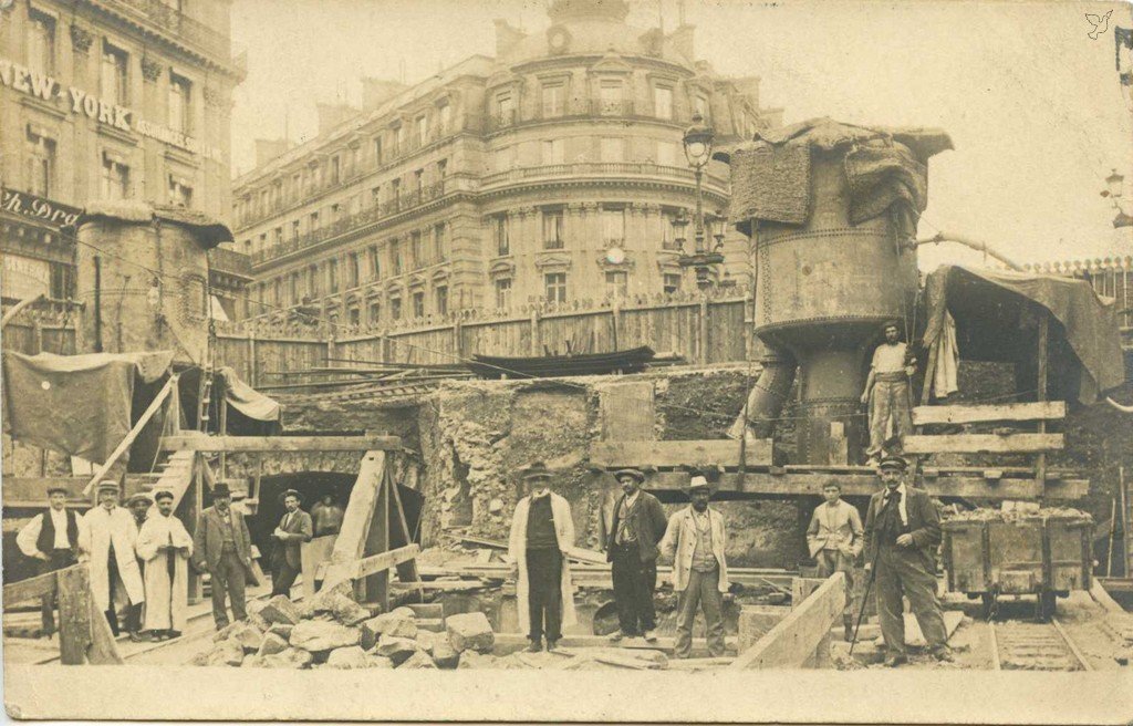 Travaux - Place de l'Opéra.jpg