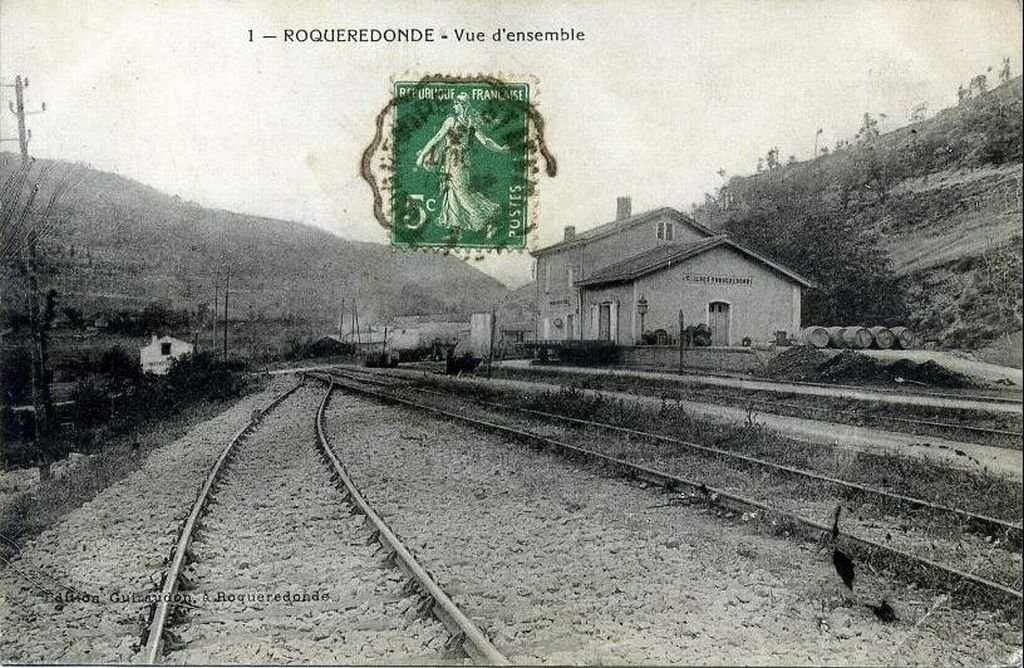ZRoqueredonde (Aveyron).jpg