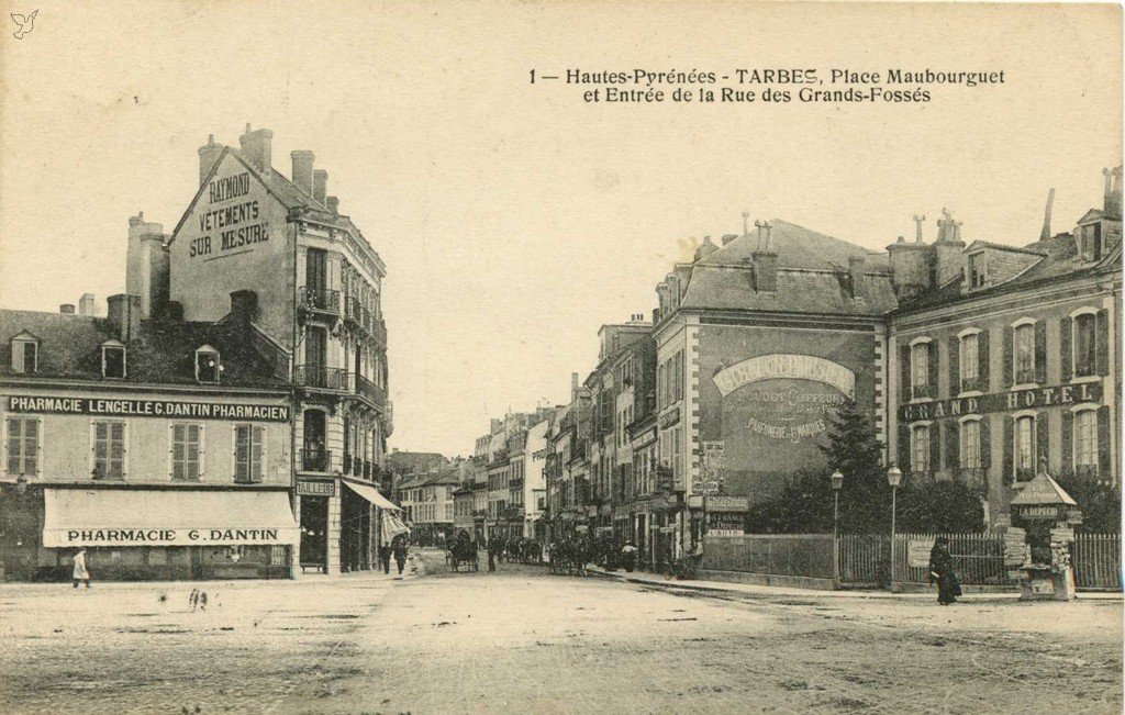 Z - 1 - Place Maubourguet.jpg