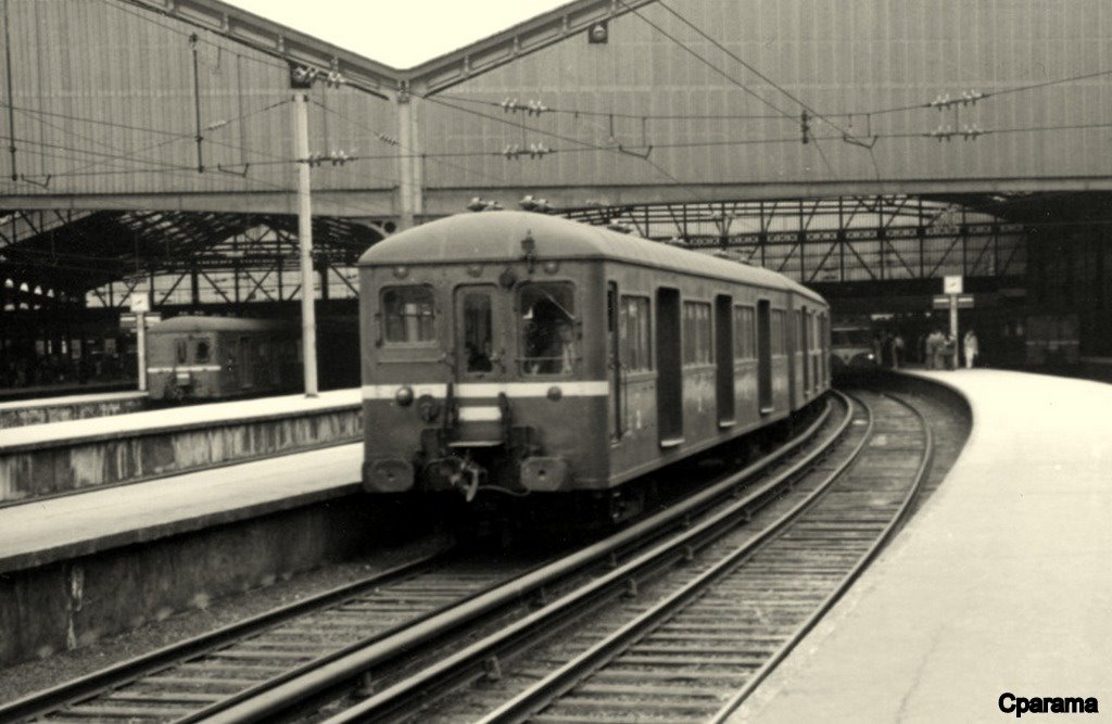 Paris Saint-Lazare.jpg