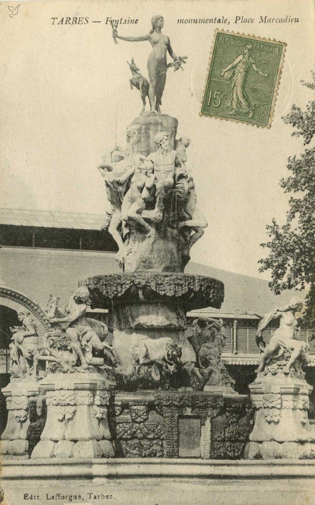 Z - Fontaine monumentale.jpg