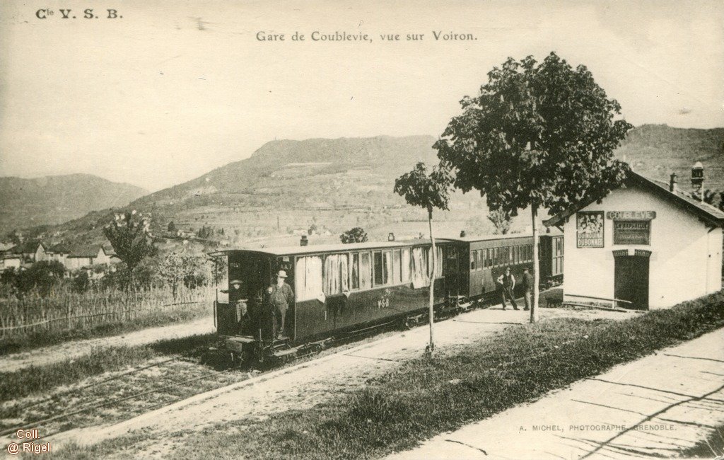 38-Gare-de-Coublevie-vue-sur-Voiron.jpg