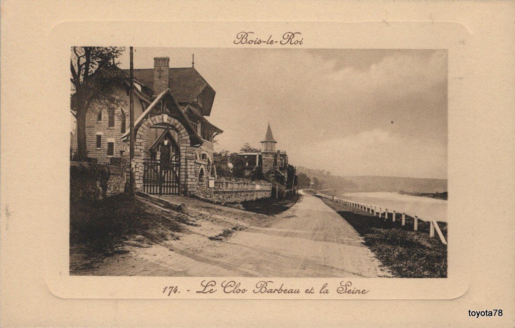 Bois le Roi - le Clos barbeau.jpg