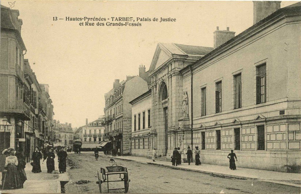 Z - 13 - Palais de Justice.jpg