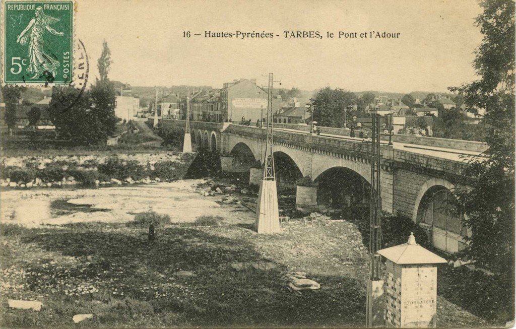 Z - 16 - Pont et l'Adour.jpg