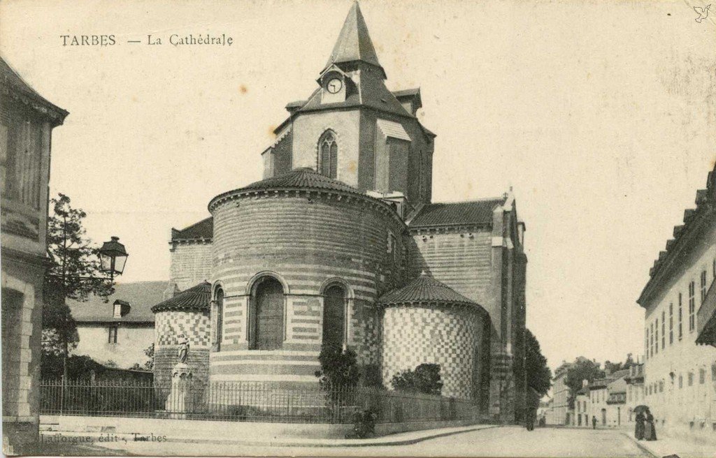 Z - La Cathédrale vue 2.jpg