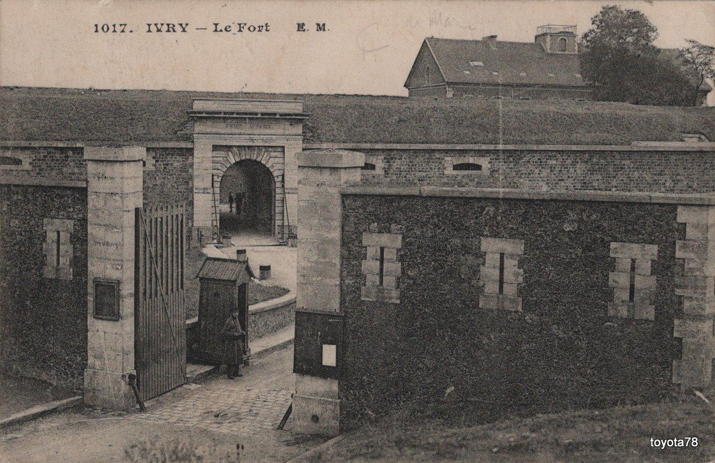 Ivry-le fort.jpg