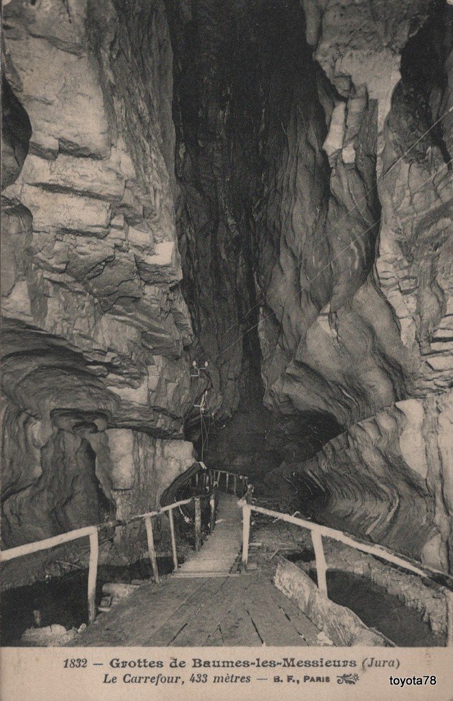 grotte de Baumes-les-Messieurs.jpg
