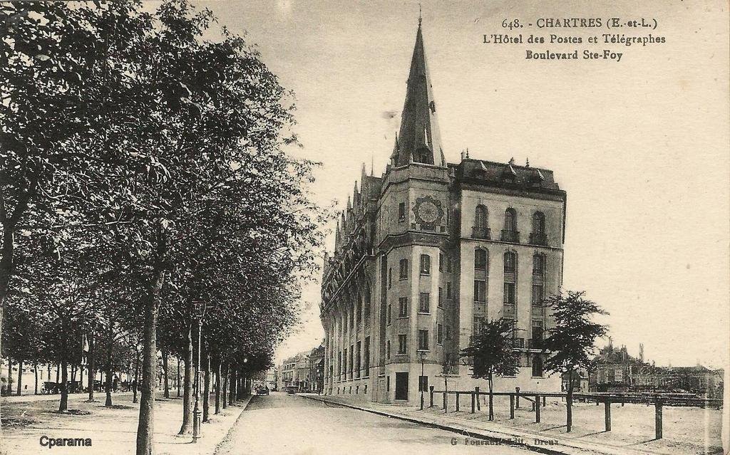 Chartres (28) 648.jpg