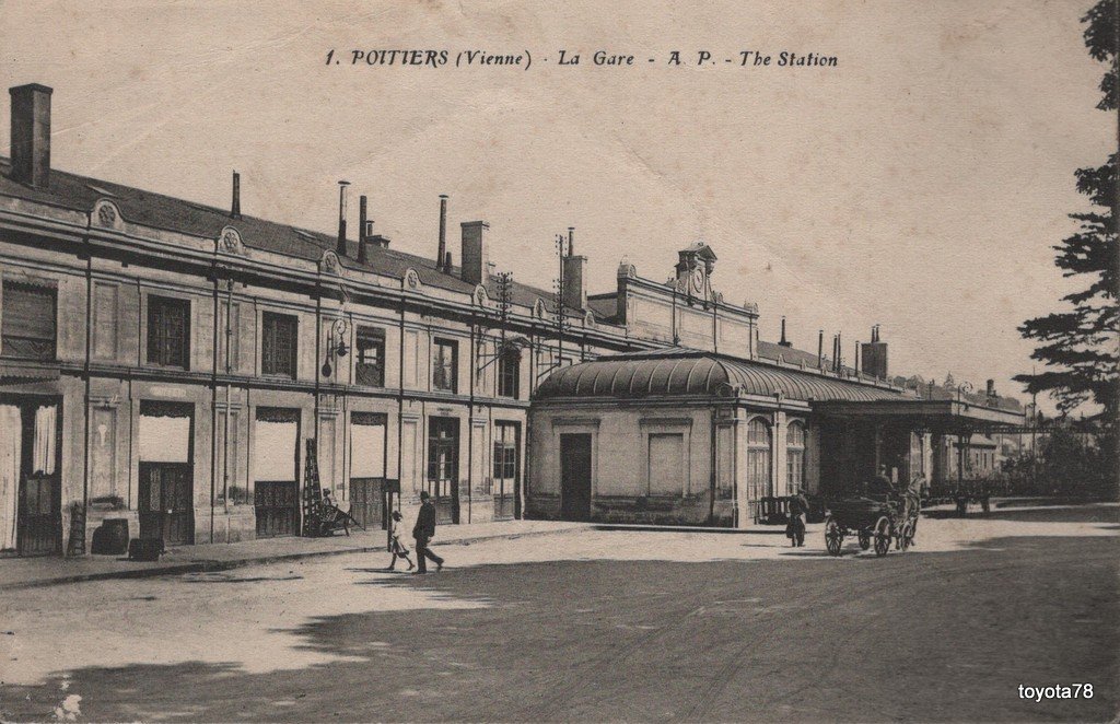 poitiers-la Gare.jpg