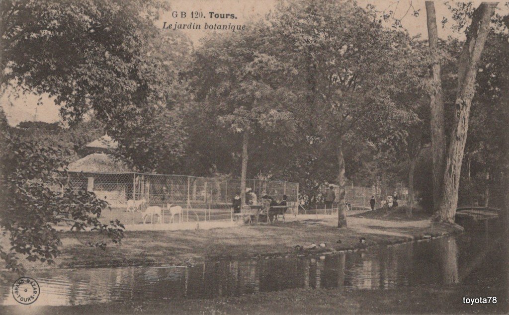 Tours-jardin botanique.jpg