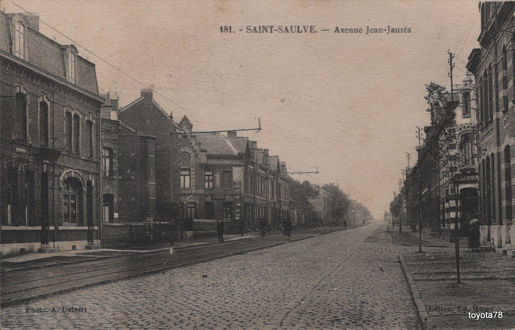 St Saulve- Av Jean jaurès.jpg