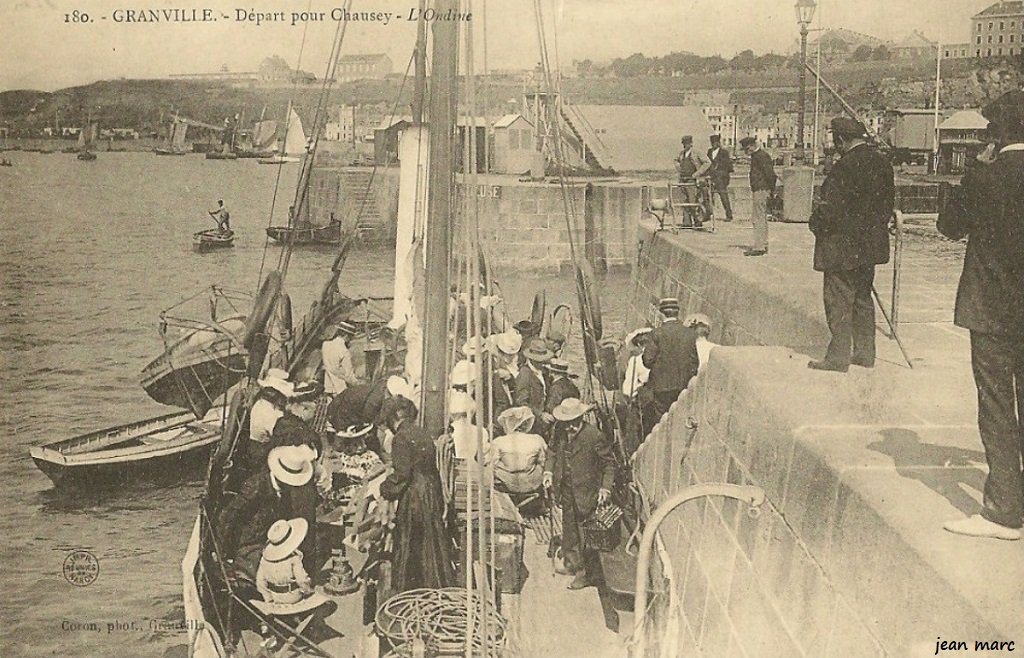 Granville - Départ pour Chausey - L'Ondine.jpg