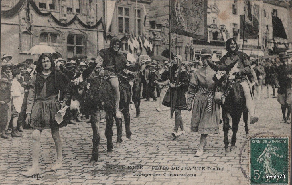 Compiègne-Jeanne d'Arc.jpg