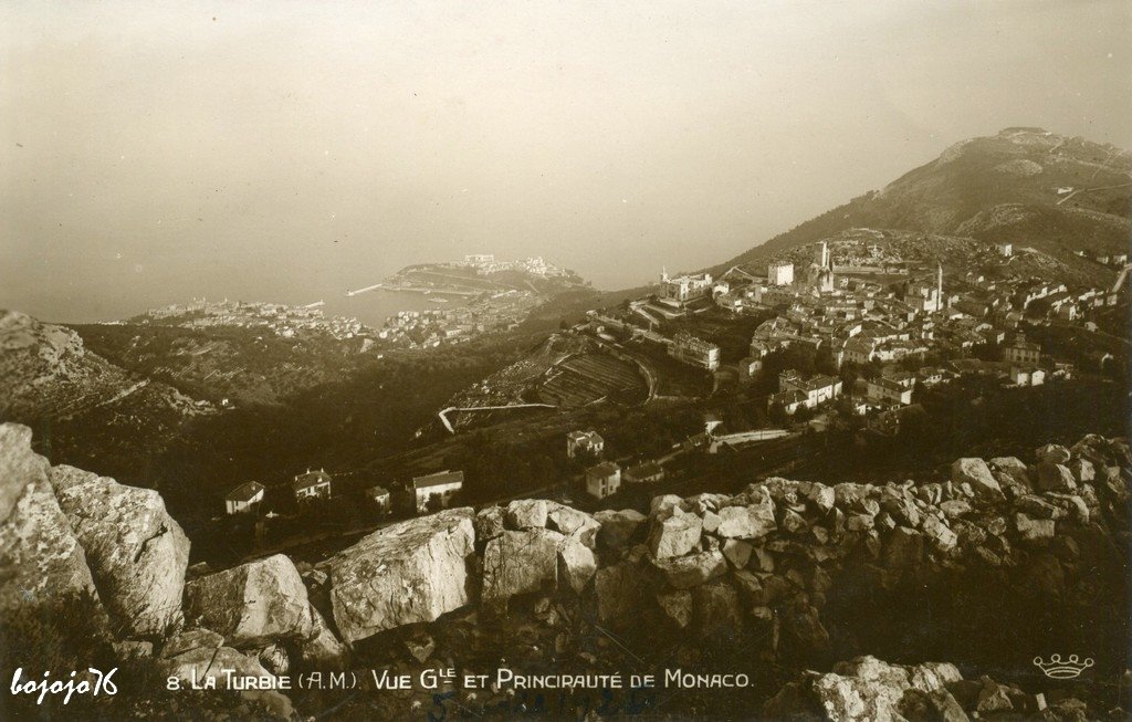 06-La Turbie-Vue générale et Monaco.jpg