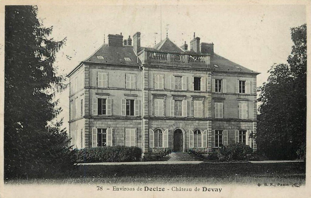 Z - Devay - Chateau.jpg
