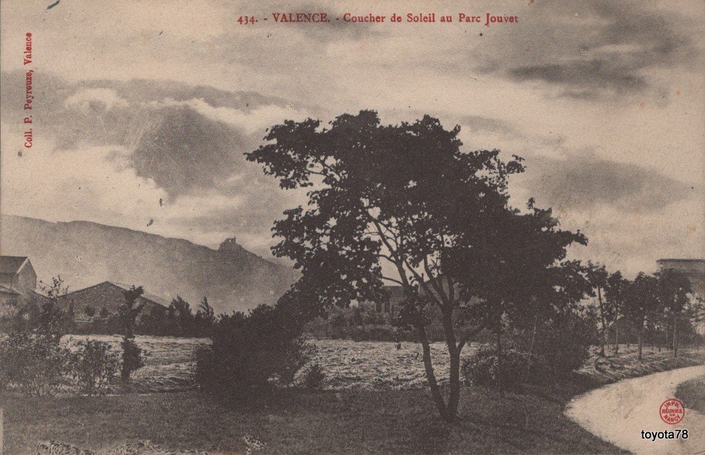 Valence-coucher soleil parc jouvet.jpg