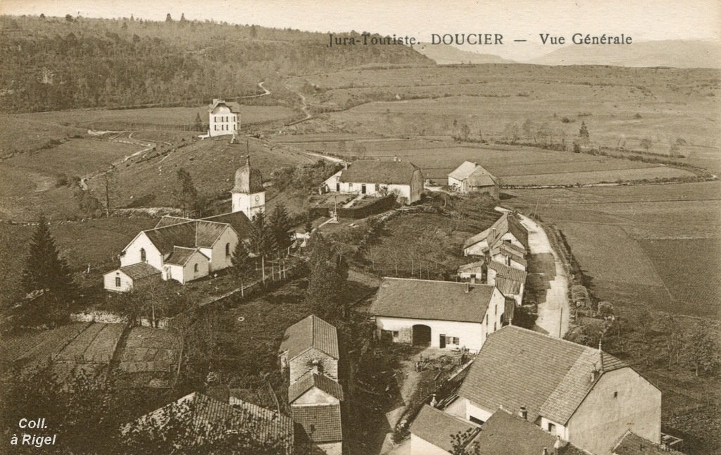 39-Doucier-Vue-Generale-Jura-Touriste.jpg