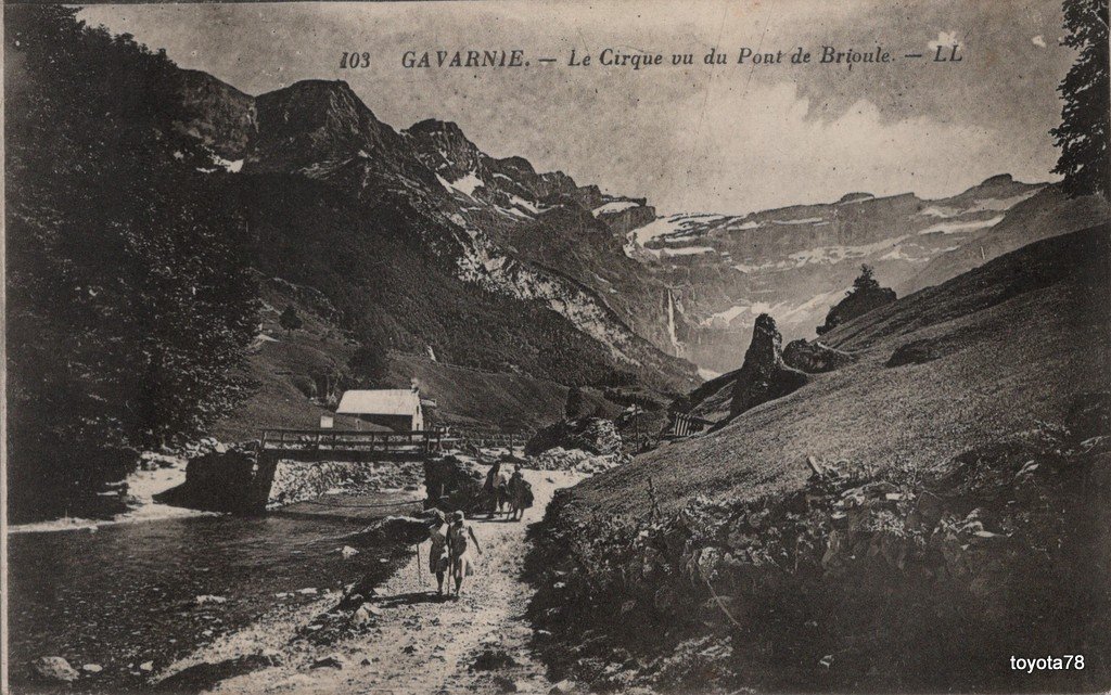 Gavarnie - le cirque  pont de Brioule.jpg