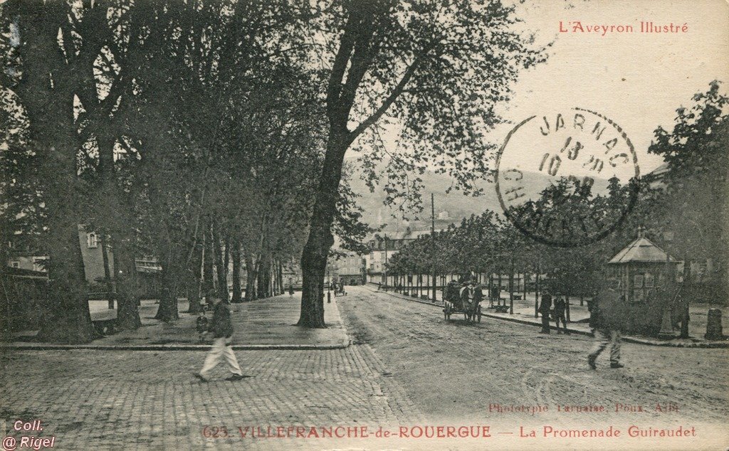 12-Villefranche-de-Rouergue-La-Promenade-Guiraudet.jpg