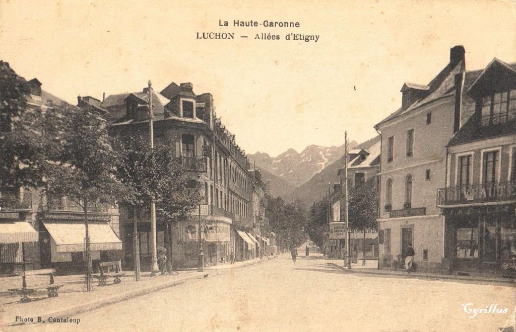 Luchon Cantaloup allee-Etigny.jpg