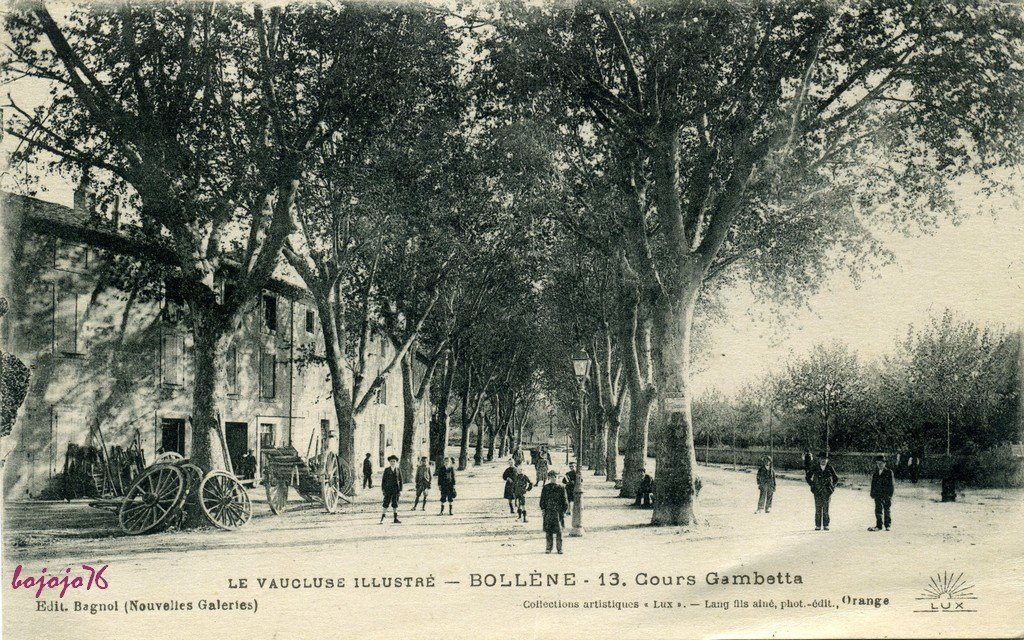 84-Bollène-Cours Gambetta.jpg