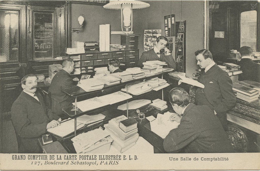 Grand Comptoir de la Carte Postale ELD 7.jpg