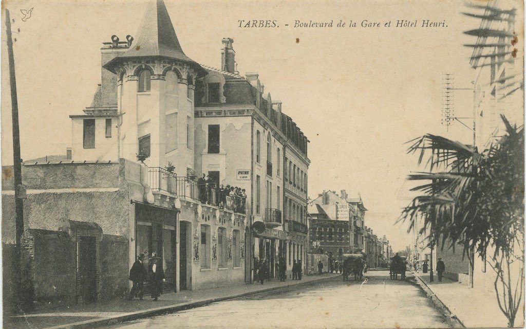 Z - Boulevard de la Gare et Hotel Henri V.jpg