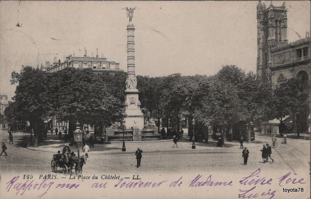 Paris - la Place du Chatelet.jpg