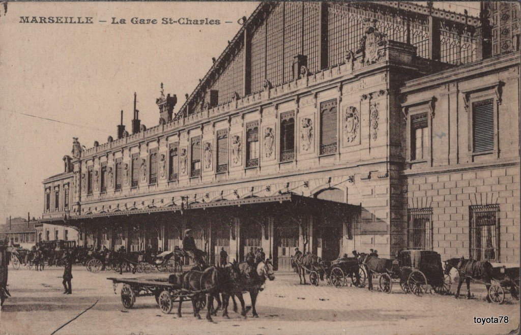 Marseille - gare st Charles.jpg