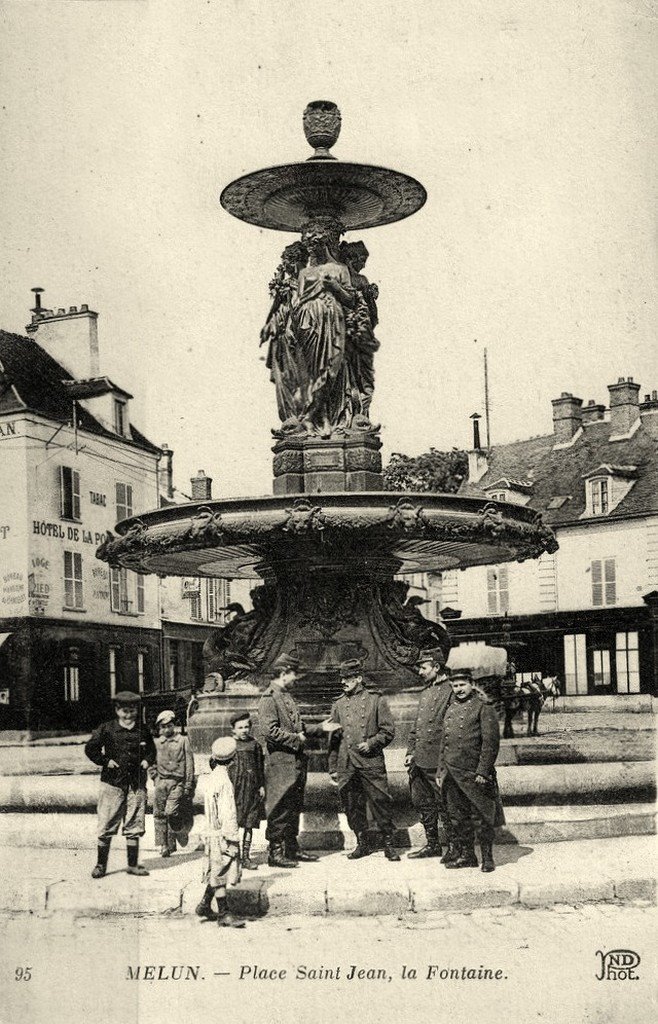 Melun (77 ) 95.jpg