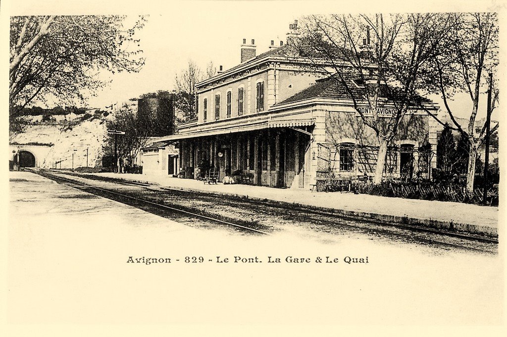 Villenauve les Avignon-Pont d'Avignon (30).jpg