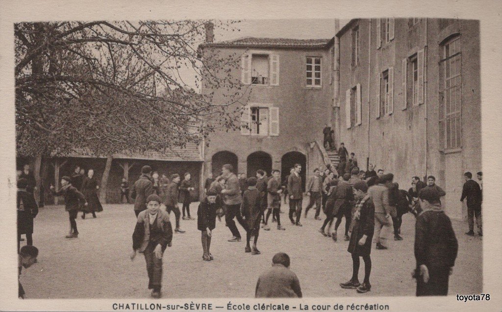 Chatillon sur sevre ecole.jpg