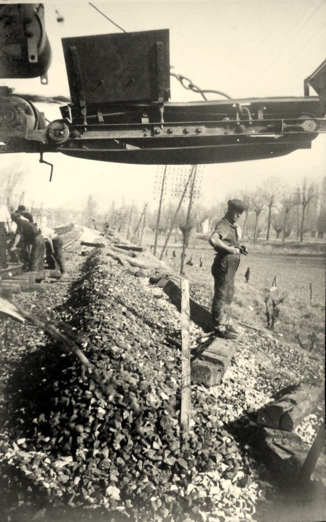 Les Métiers du Rail.jpg