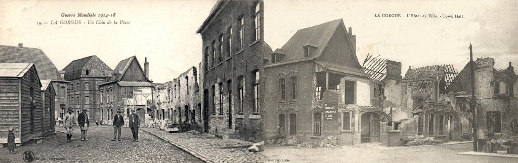 La Gorgue - La Grand'Place en ruine, baraquements des rapatriés - L'Hôtel de ville en ruine.jpg