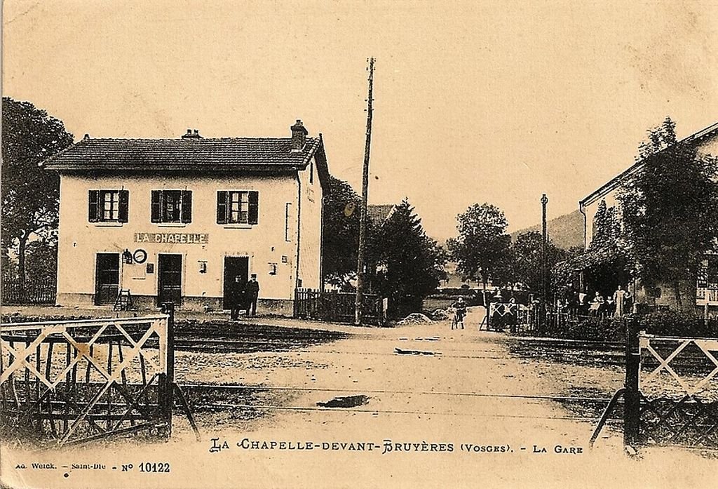 ZLa Chapelle devant Bruyères (Vosges).jpg