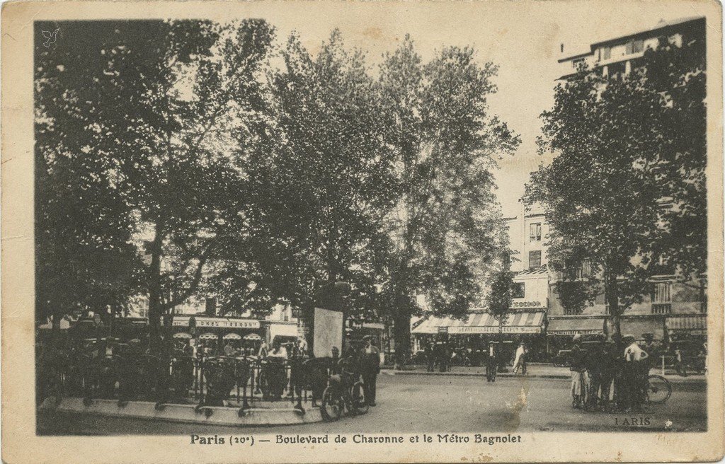 BAGNOLET - FF Bd de Charonne et Metro Bagnolet.jpg