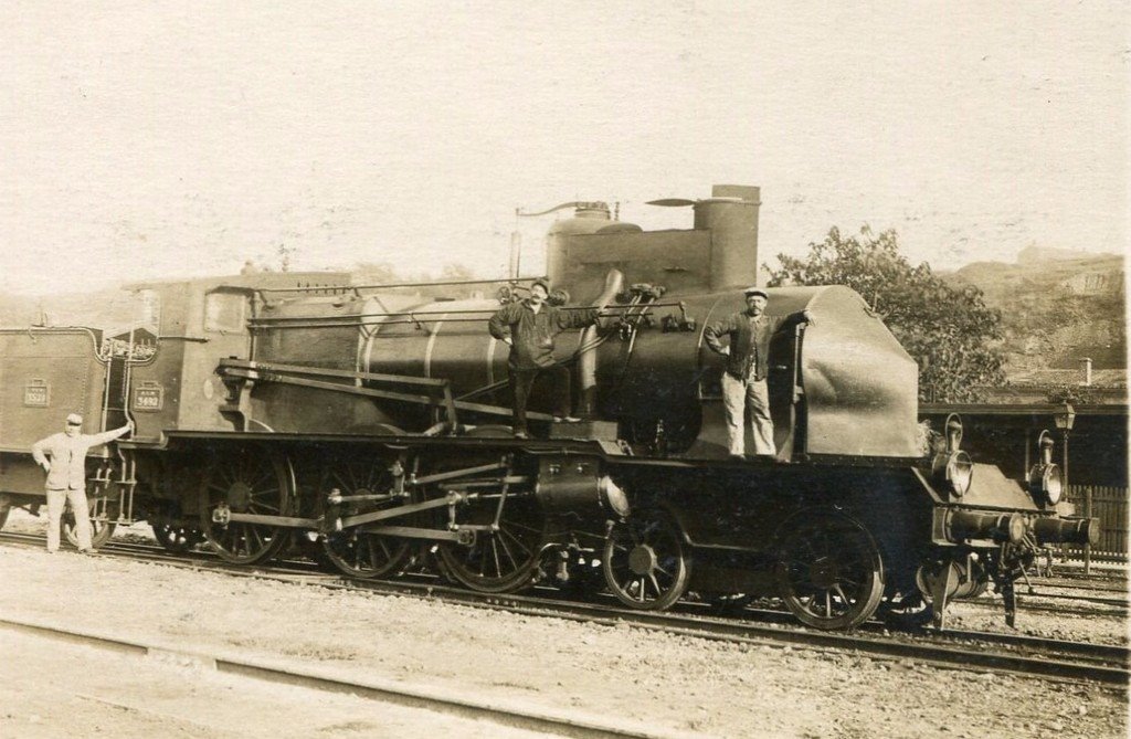 Loco 230 3492 PLM.jpg