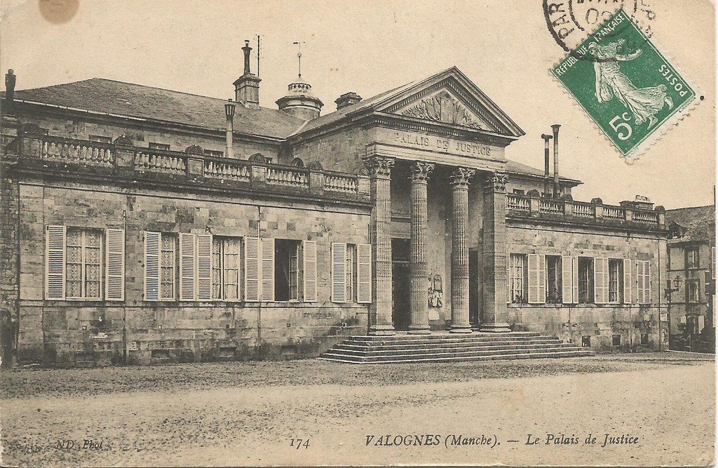 Valognes (50) 174.jpg
