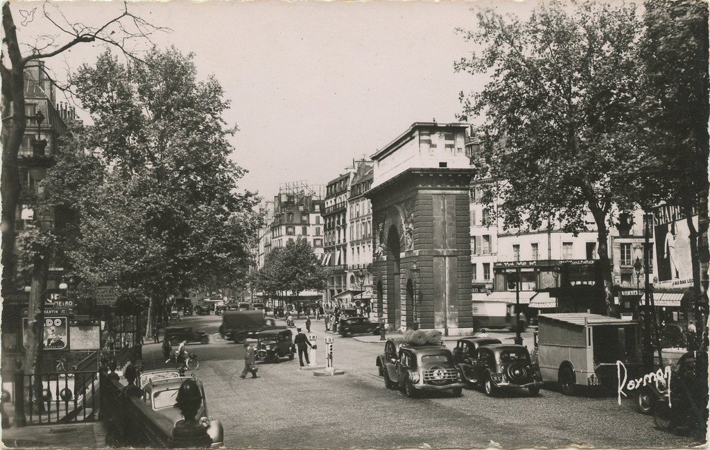 Raymon 100 - Images de Paris - Carrefour Porte Saint-Martin.jpg