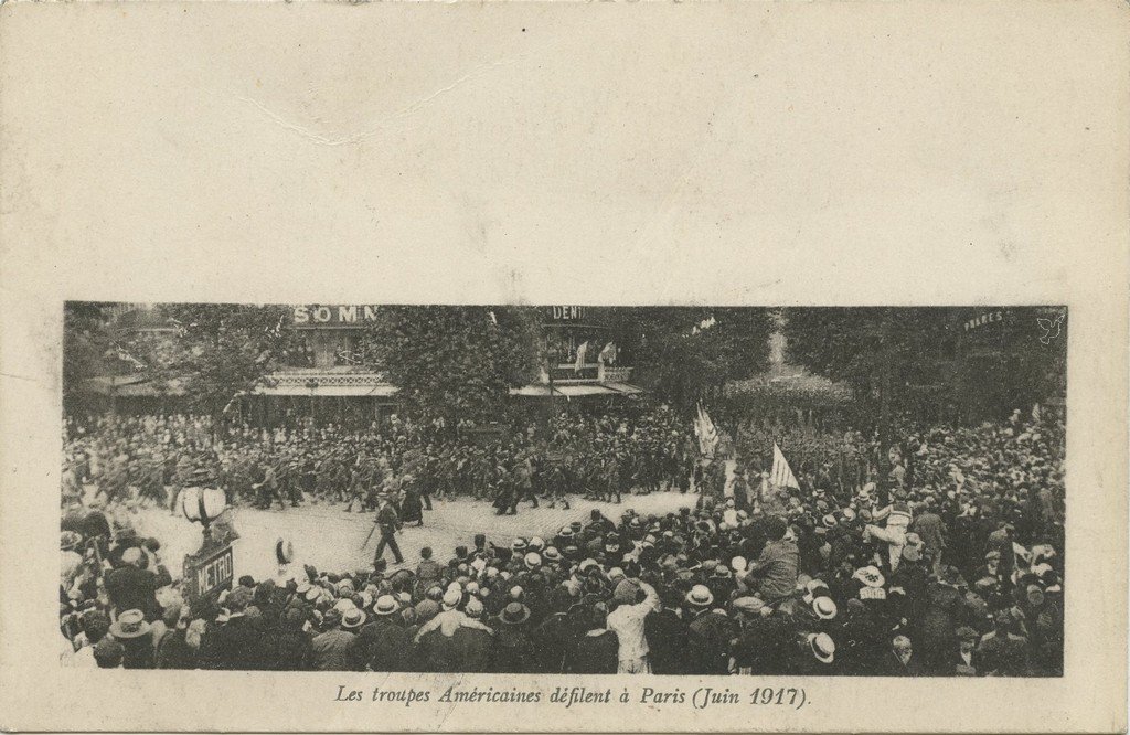 Défilé Juin 1917.jpg