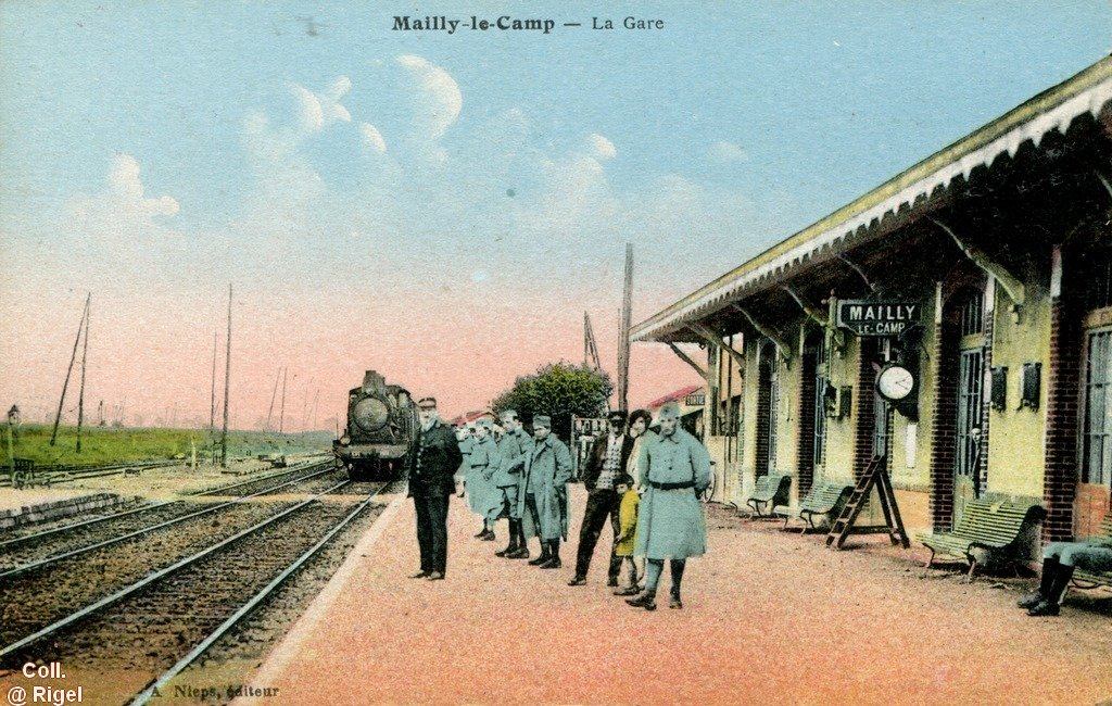 10-Mailly-le-Camp-La-Gare.jpg
