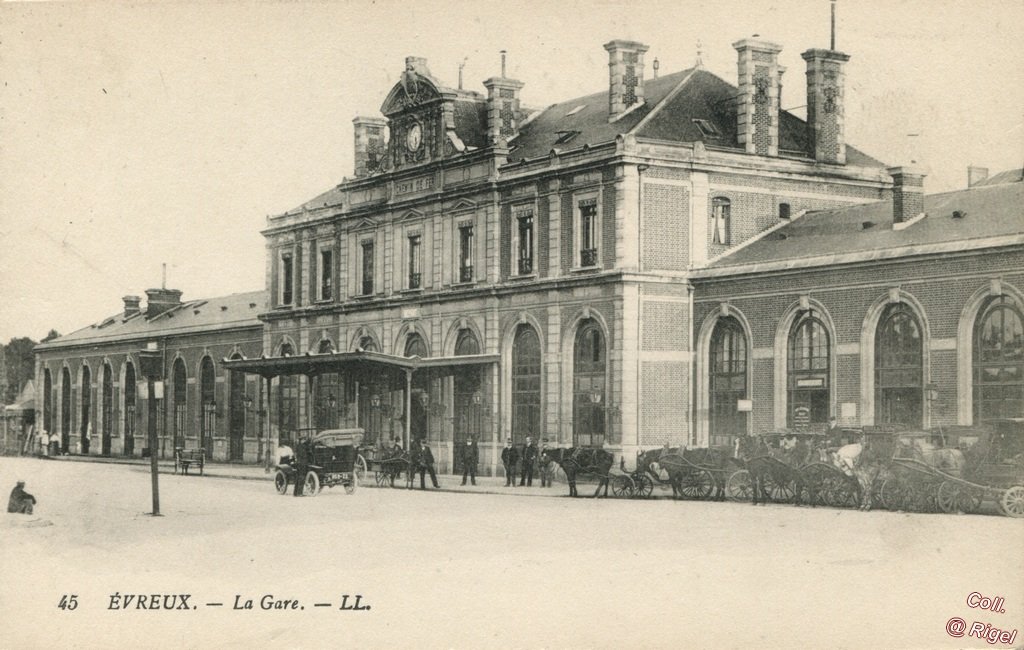 27-Evreux-La-Gare-45-LL.jpg