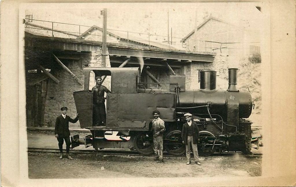 ZLocomotive Léon Chagnaud.jpg